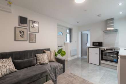 Flat 1 - Bruce Street, Cardiff, Image 2