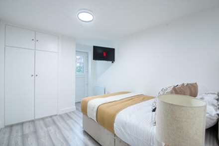 Flat 2 - Bruce Street, Cardiff., Image 7