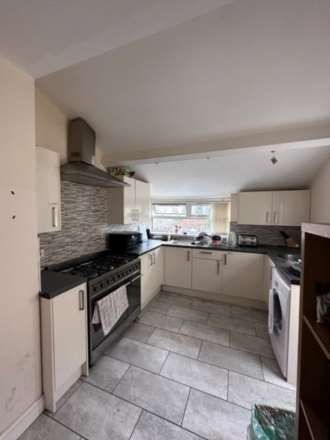 Heathfield Road, Image 2