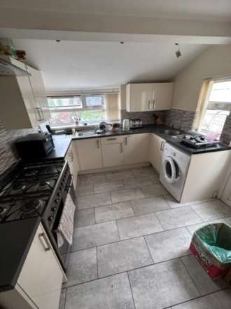 Heathfield Road, Image 3