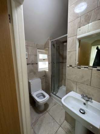 Heathfield Road, Image 7