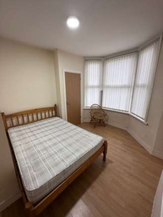 Heathfield Road, Image 8