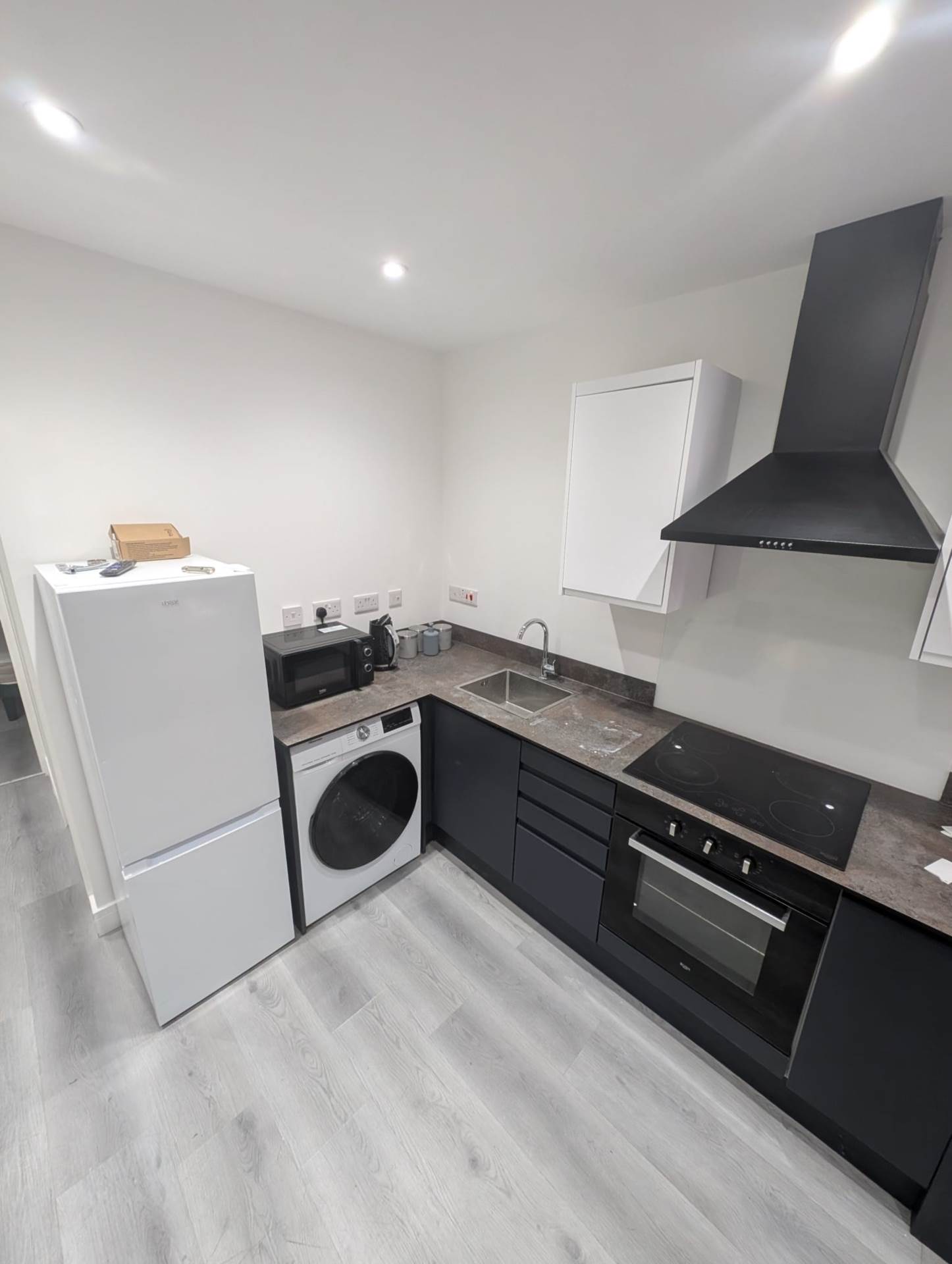 Flat 1 - 202 Corporation Road, Cardiff, Image 3