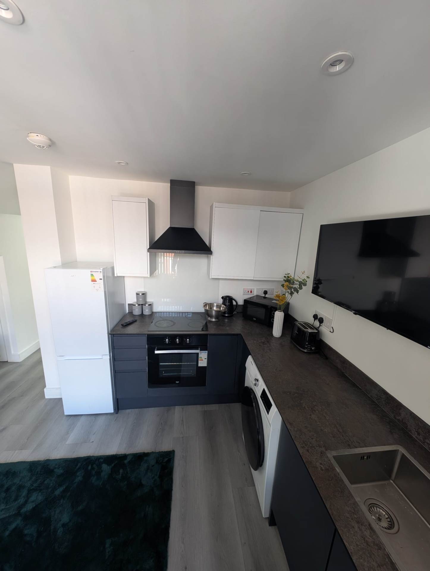 Flat 4 - 202 Corporation Road, Cardiff, Image 4