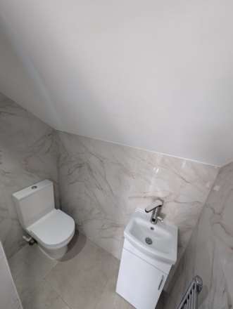 Flat 4 - 202 Corporation Road, Cardiff, Image 8