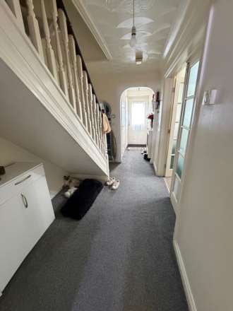 58 Youghal Close, Cardiff, Image 13