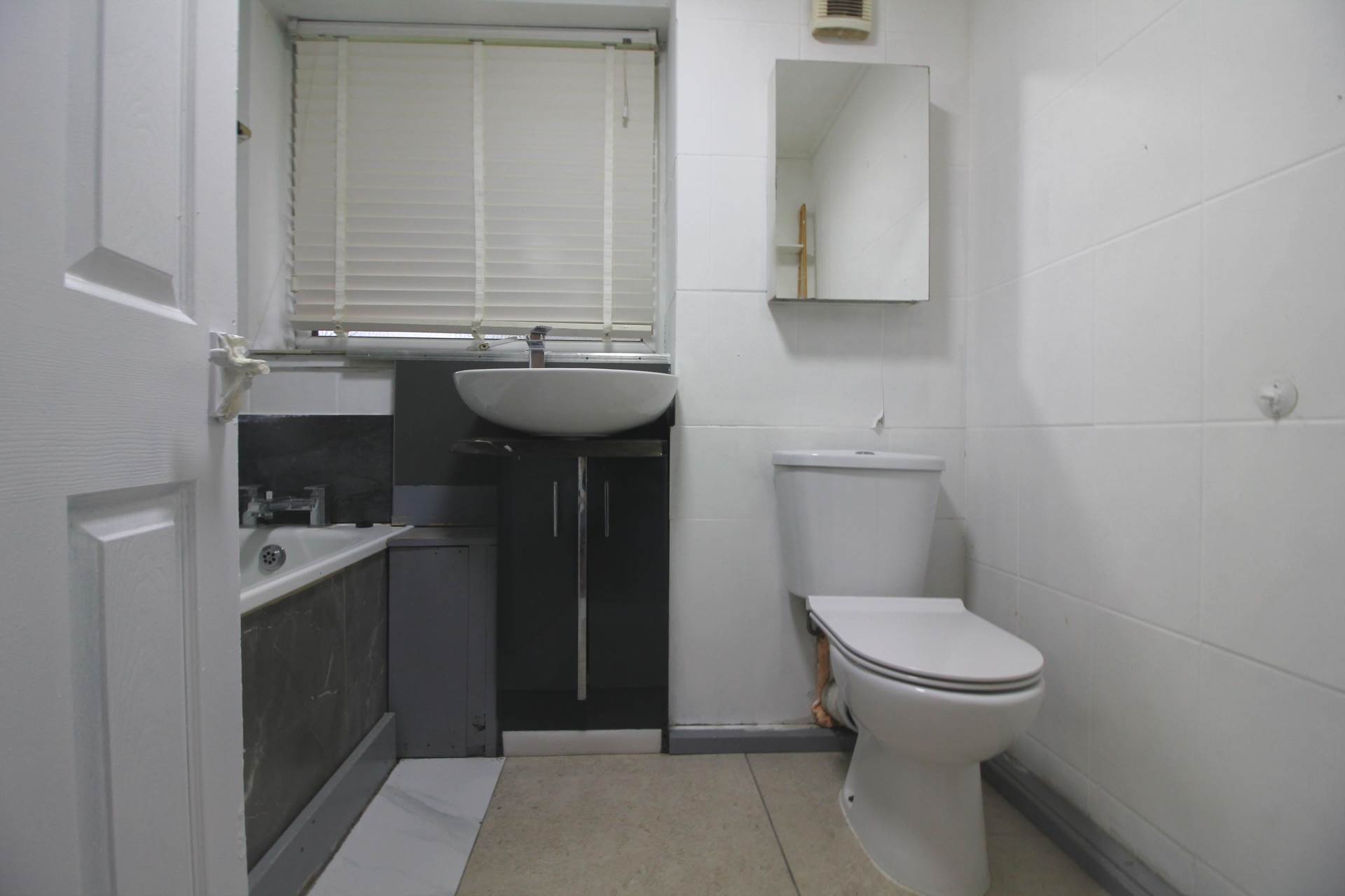 Sefton Court, Jersey Road, TW3, Image 13