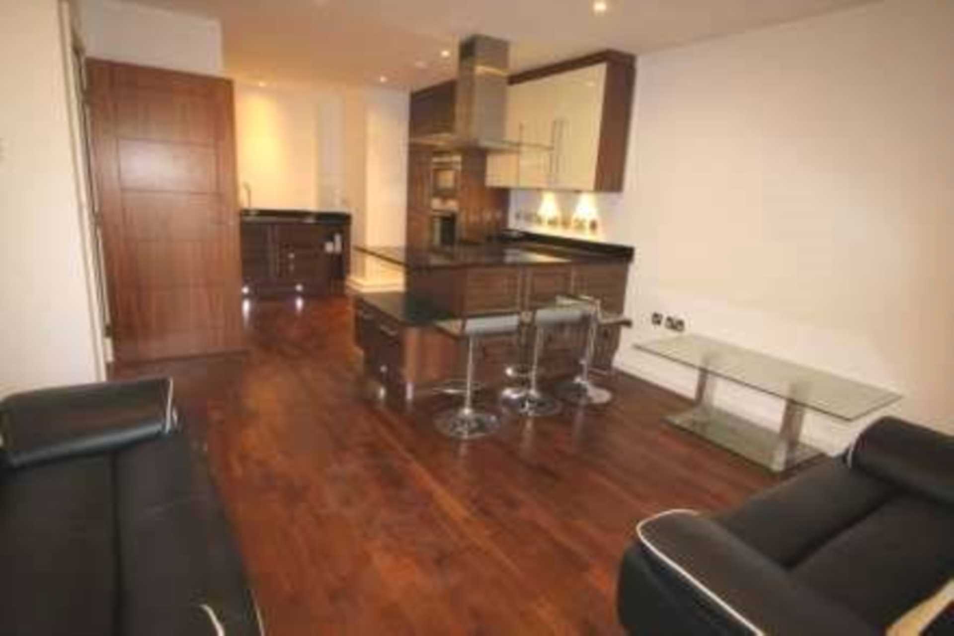 Vanston Place, Fulham Broadway, Image 2