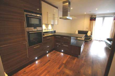 Vanston Place, Fulham Broadway, Image 4