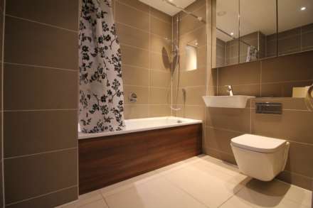 Vanston Place, Fulham Broadway, Image 8