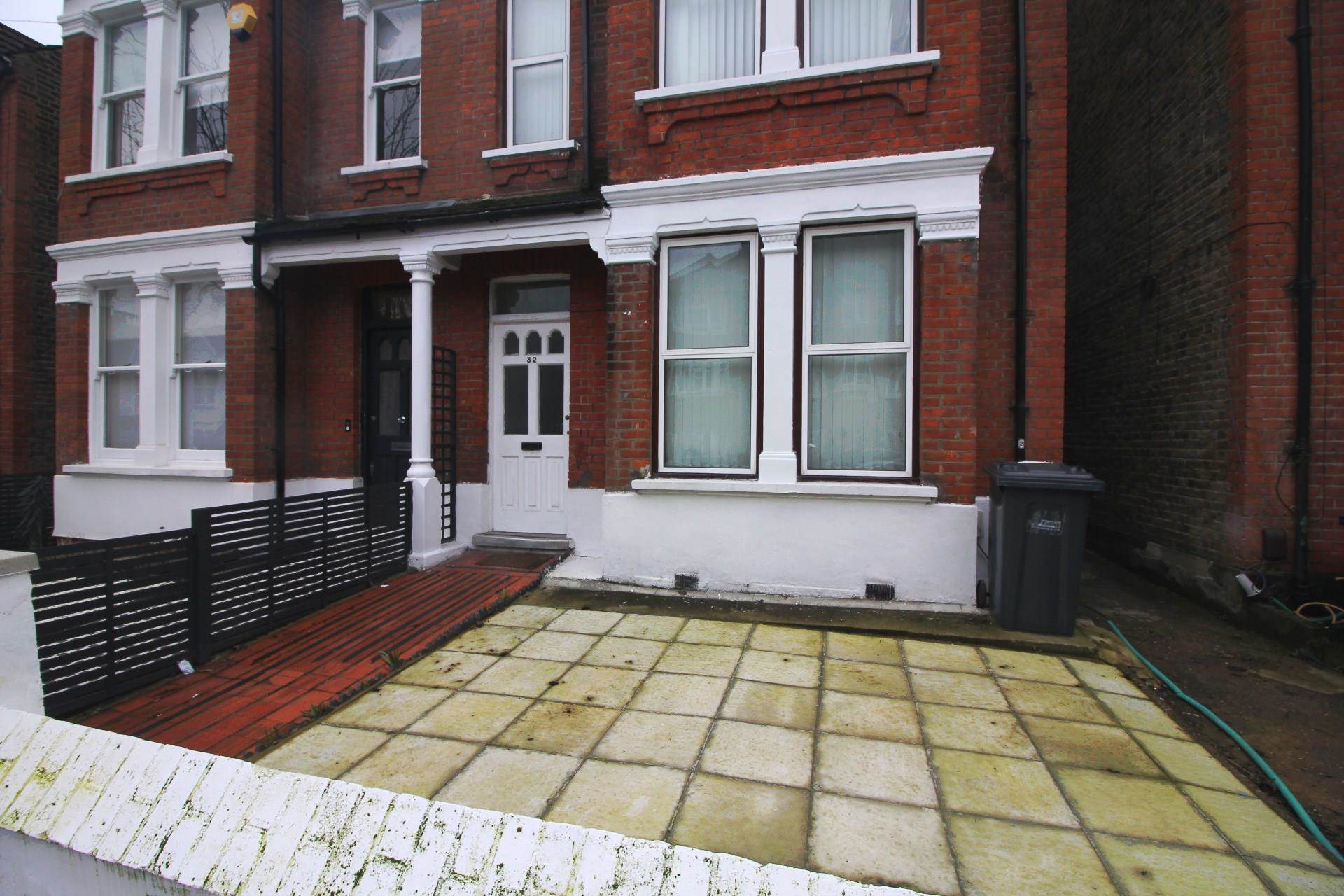 Hereford Road, West Acton, Image 6