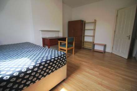 Property For Rent Hereford Road, Acton, London