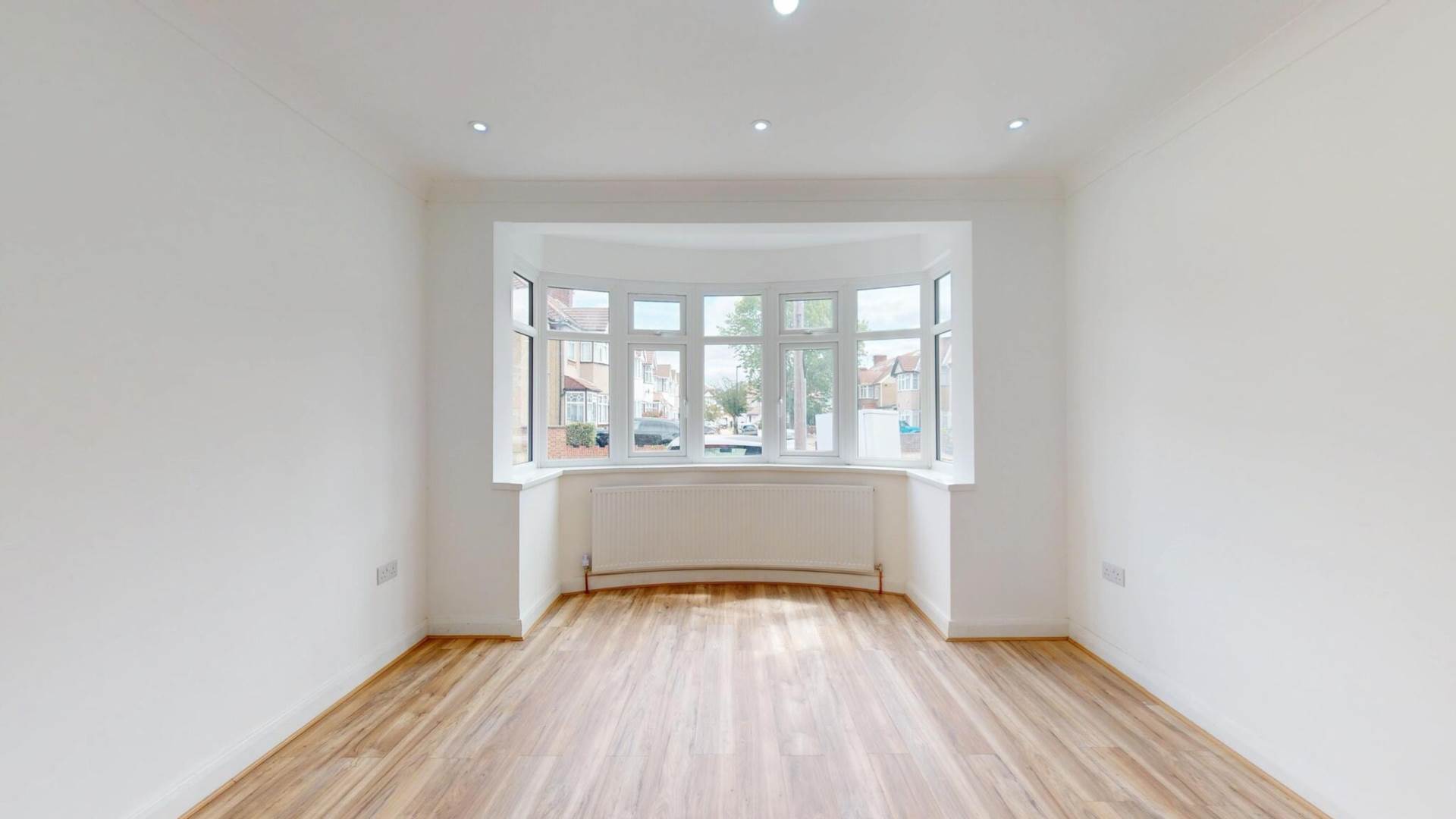 Alderwick Drive, Hounslow, TW3 1SF, Image 2