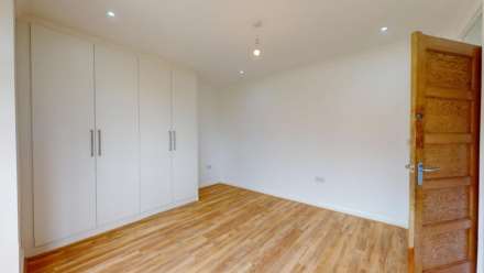Alderwick Drive, Hounslow, TW3 1SF, Image 10