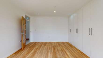 Alderwick Drive, Hounslow, TW3 1SF, Image 12