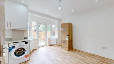 Alderwick Drive, Hounslow, TW3 1SF, Image 6