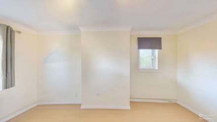 Abbott Close, Hampton, Image 7