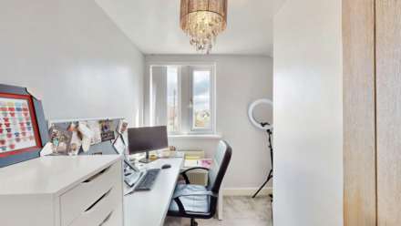 Kingsclere Road, Basingstoke, RG21 5UQ, Image 11