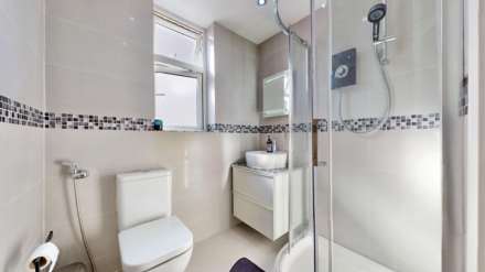 Kingsclere Road, Basingstoke, RG21 5UQ, Image 13