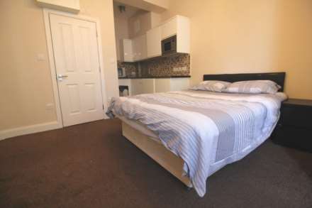 Property For Rent Leythe Road, Acton, London