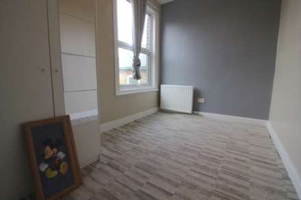 Felix Road, West Ealing, W13, Image 7