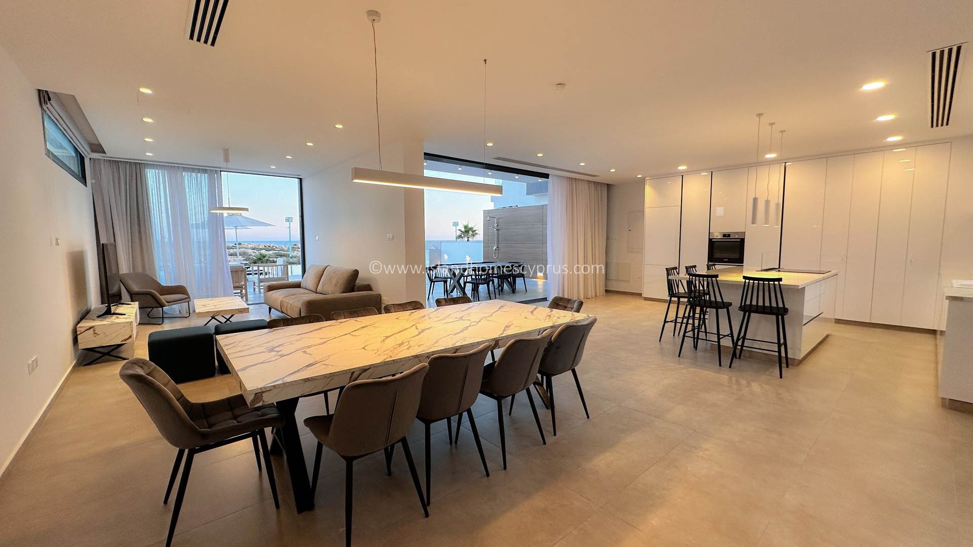 House in Paralimni - Image 3