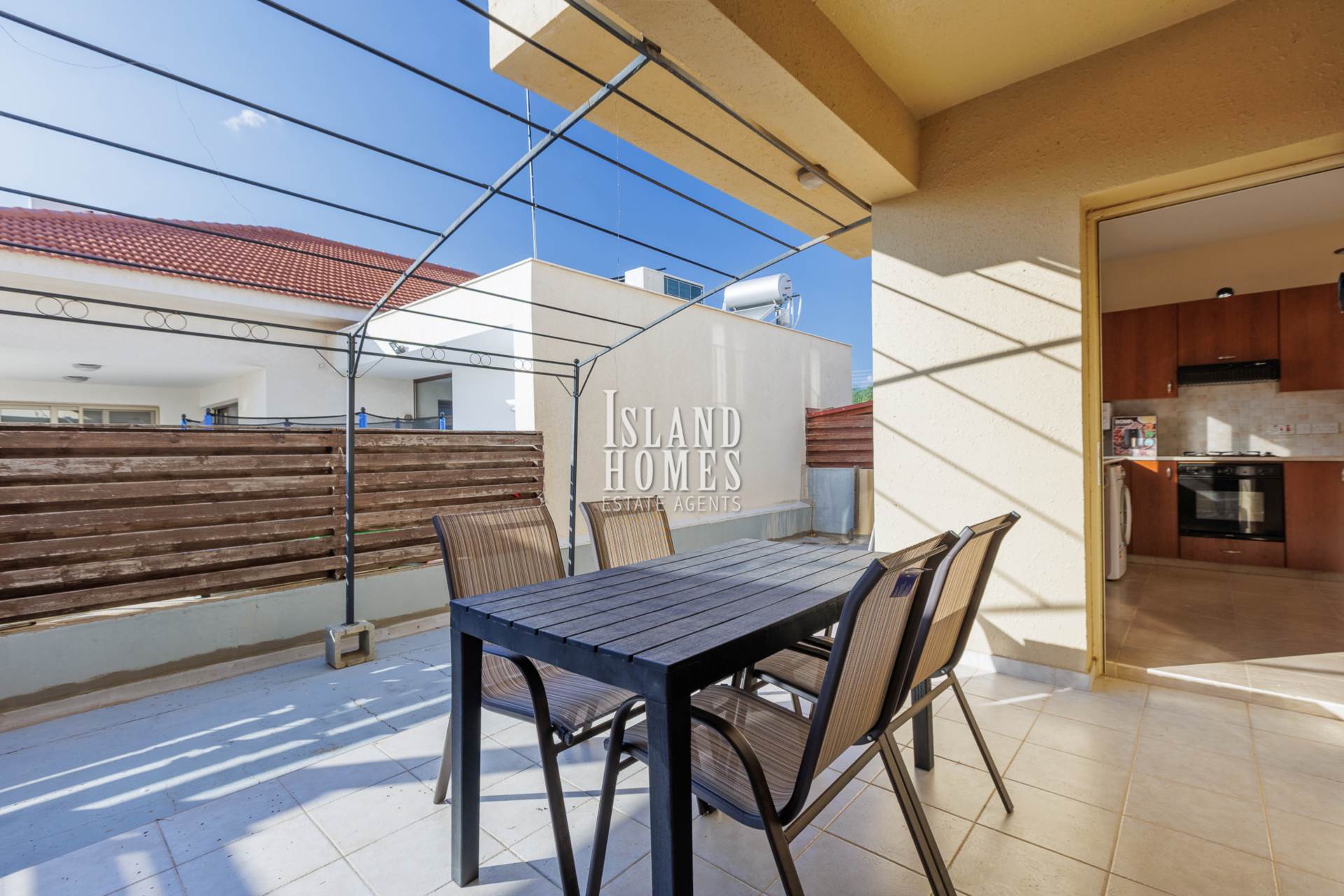 House in Deryneia - Image 3