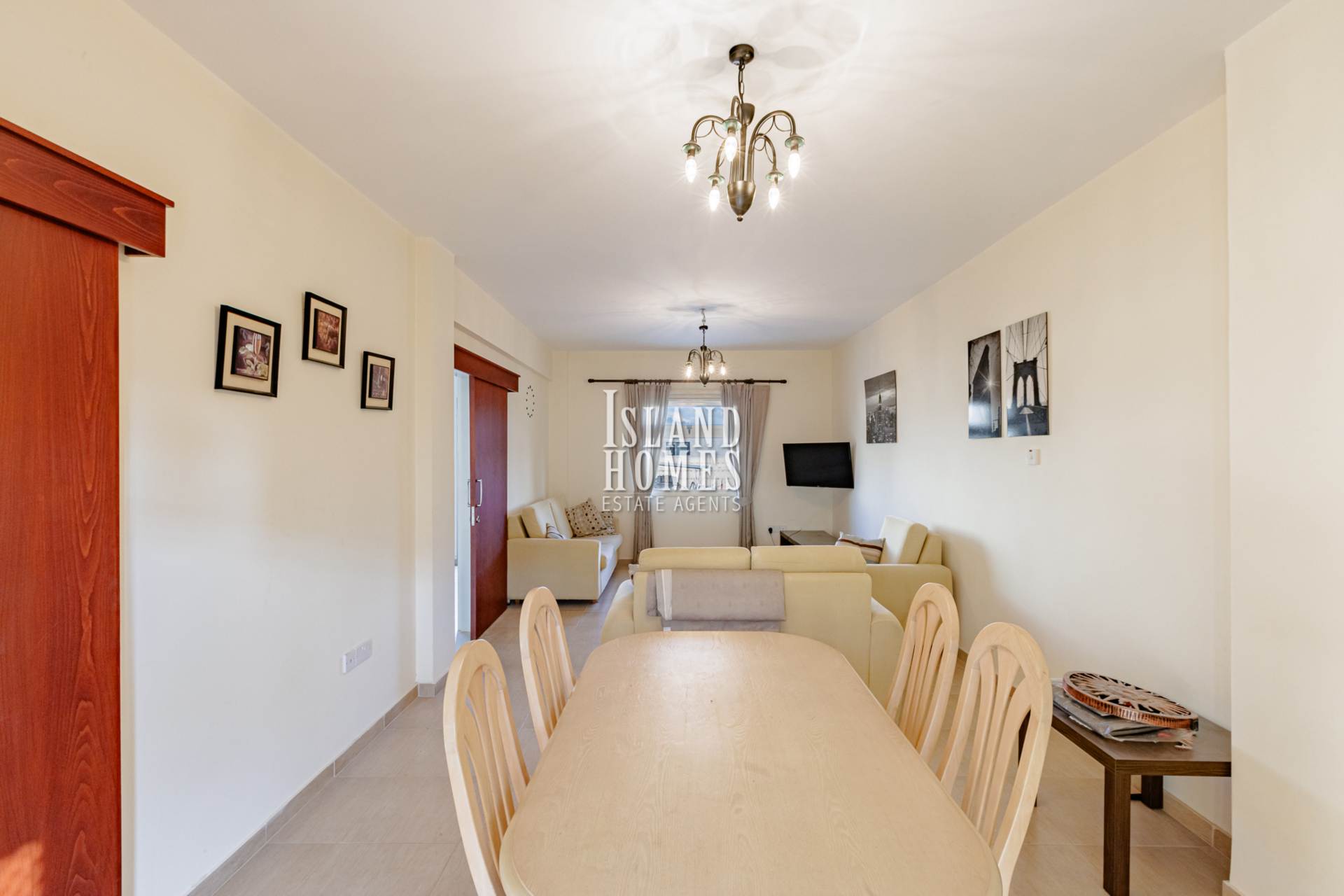 House in Deryneia - Image 5