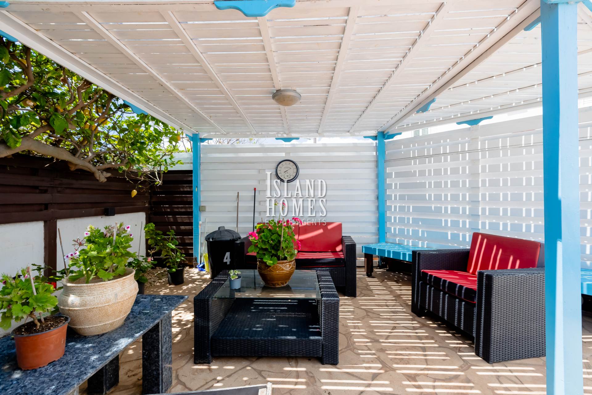 House in Frenaros - Image 3