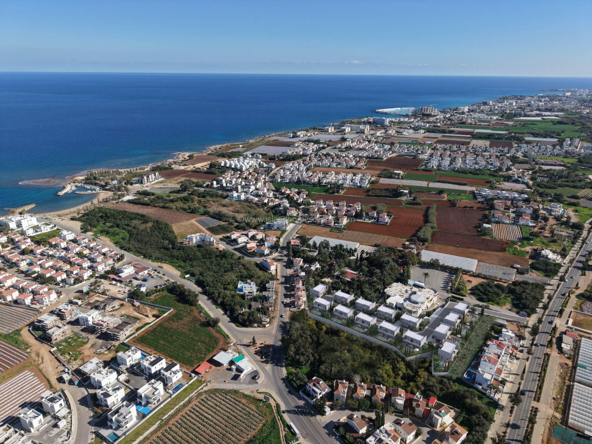 House in Paralimni - Image 2