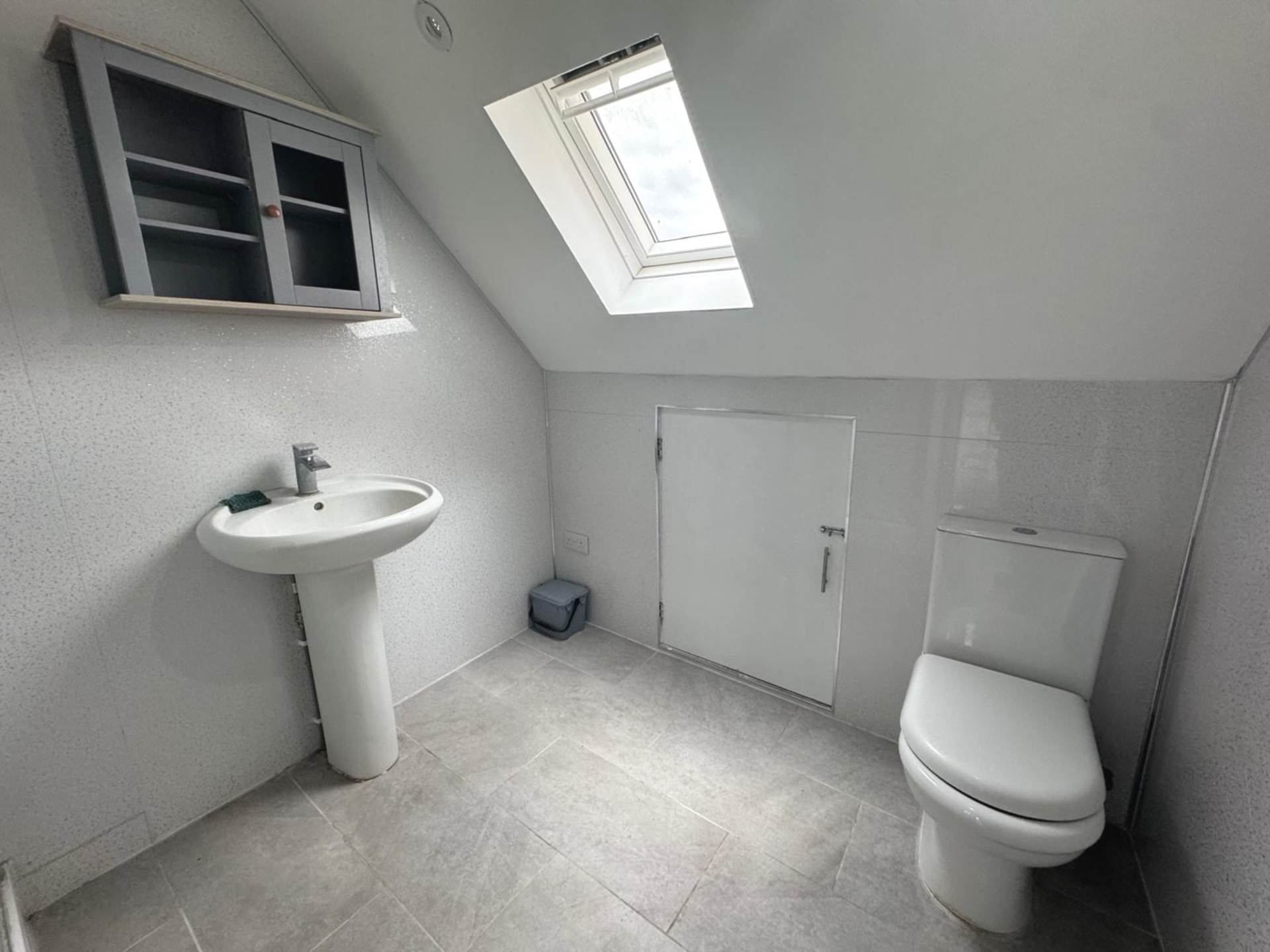 Tilehurst Road, Reading, Image 9