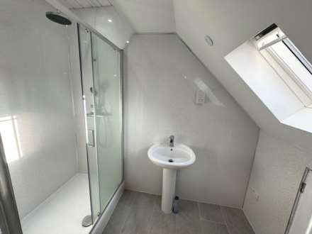 Tilehurst Road, Reading, Image 5