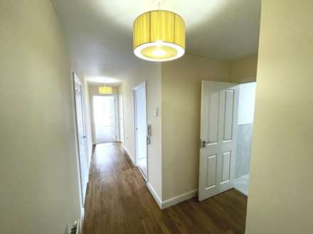 Lansdowne House, Reading, RG30, Image 7