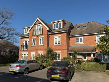 2 Bedroom Apartment, Westbrook court