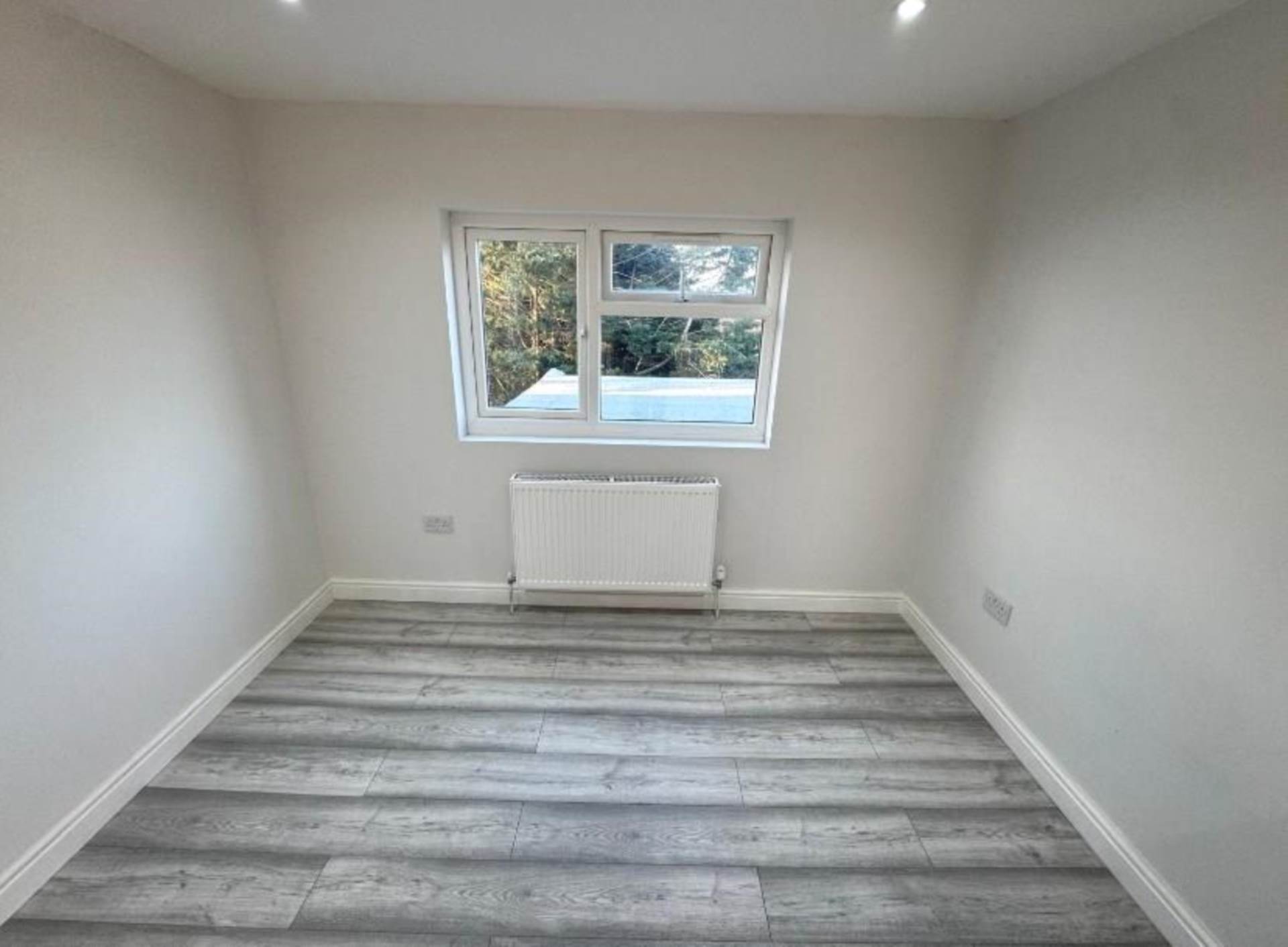 Tilehurst Road, Reading, Image 5
