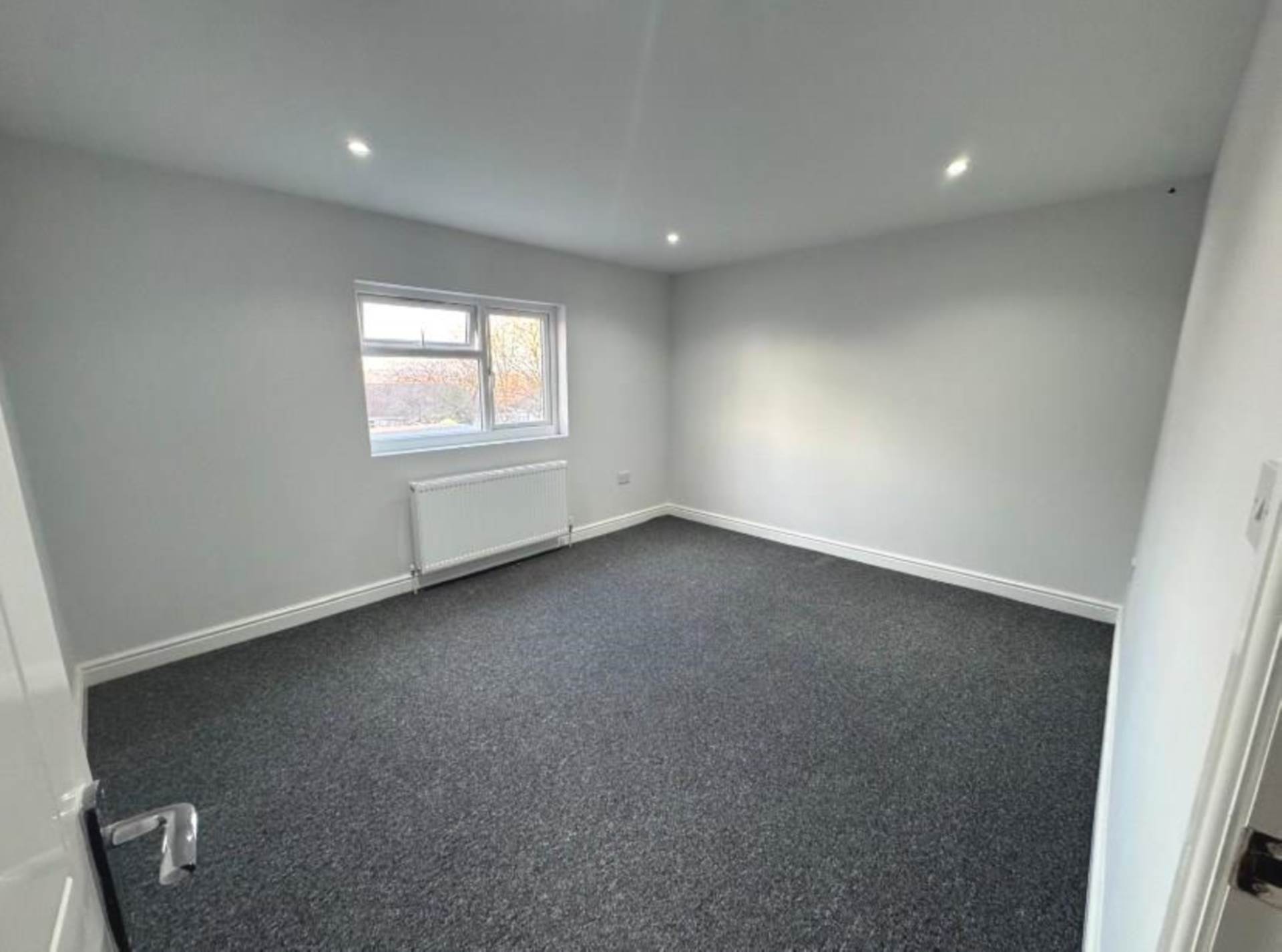 Tilehurst Road, Reading, Image 8