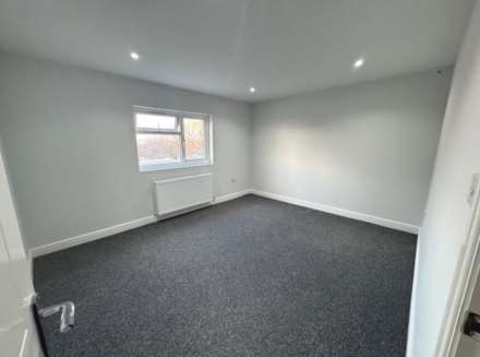 Tilehurst Road, Reading, Image 8
