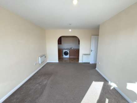 Westgate Court, Reading, Image 3