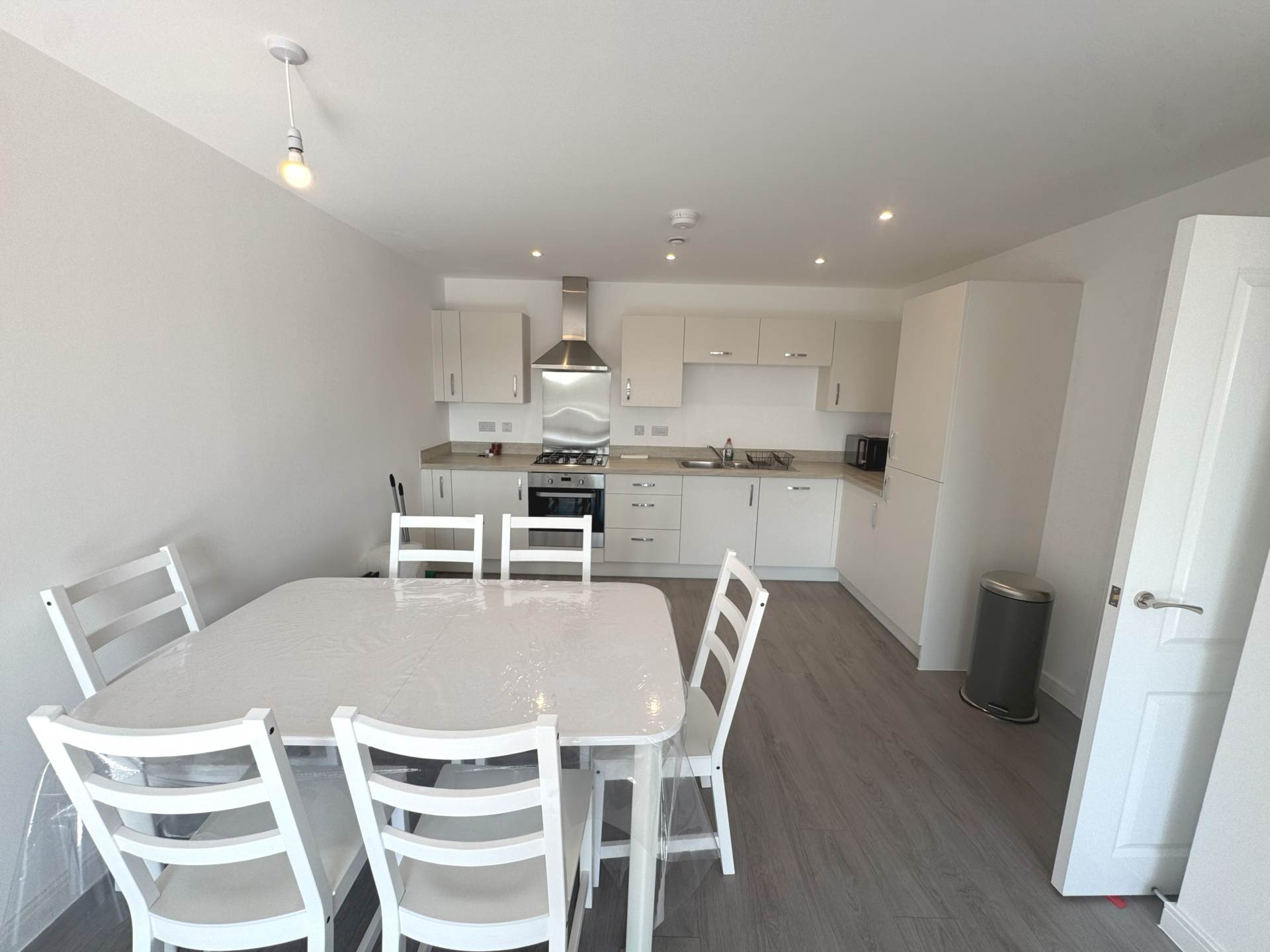 Nightingale Way, Reading, Image 10