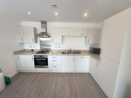 Nightingale Way, Reading, Image 3