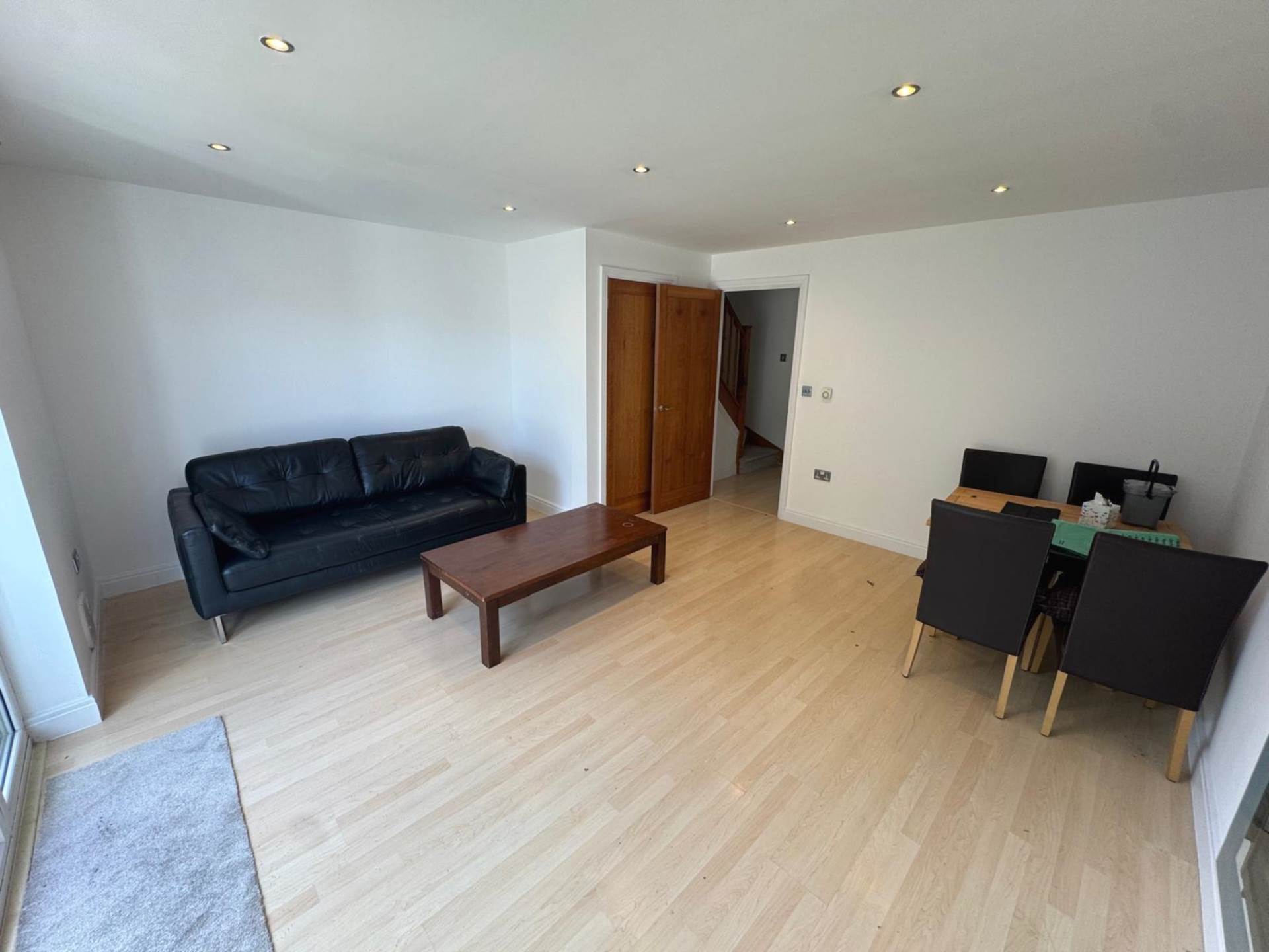 Mitford Close, Reading, Image 5