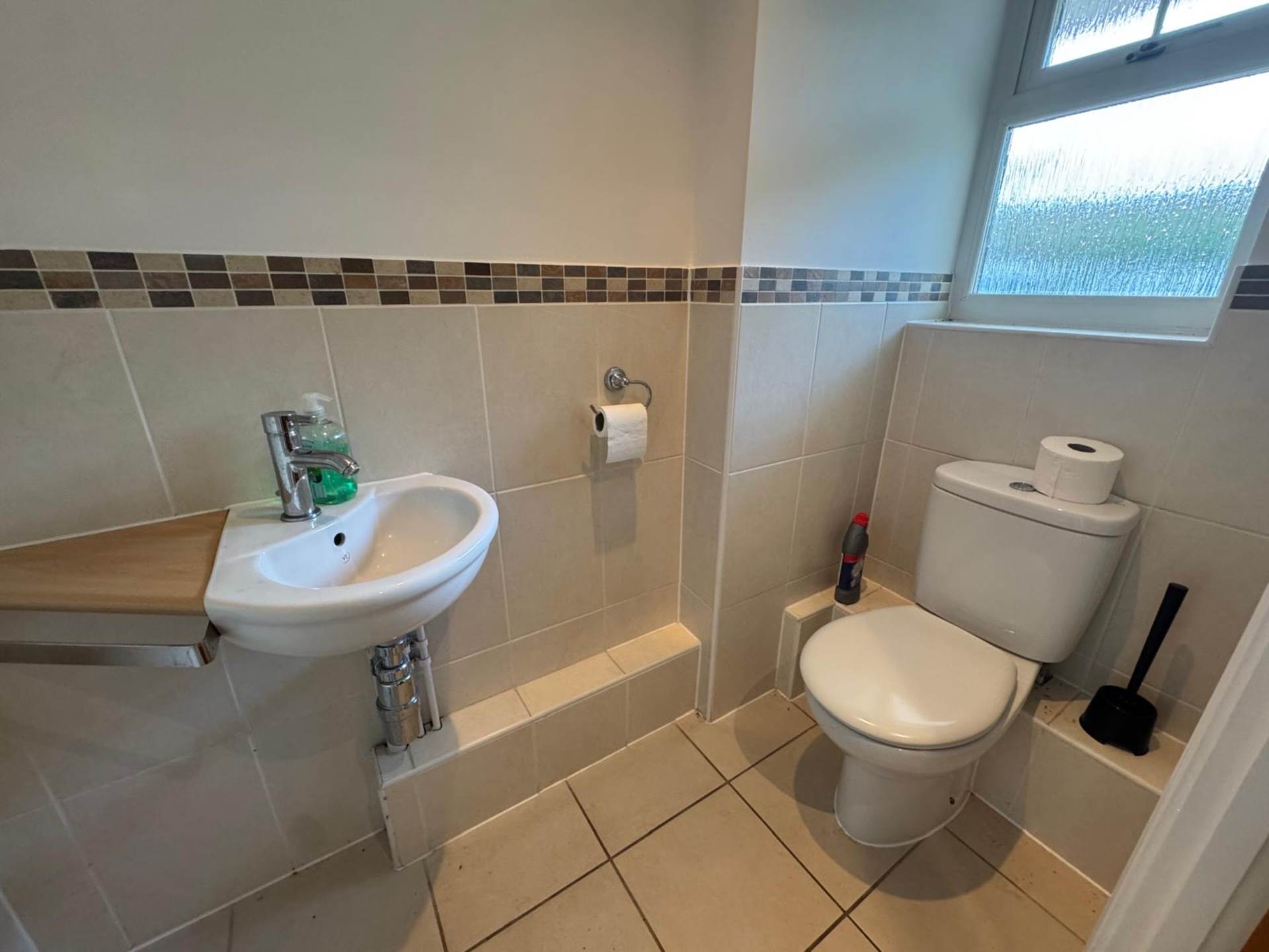 Mitford Close, Reading, Image 7
