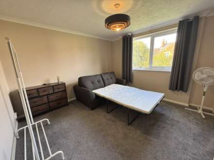 Canford Court, Reading, Image 13