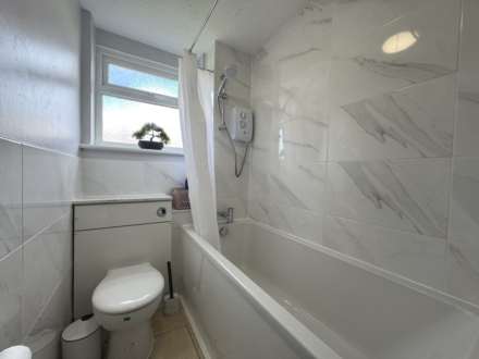 Canford Court, Reading, Image 9