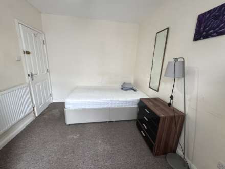 Hilcot Road, Reading, Image 3