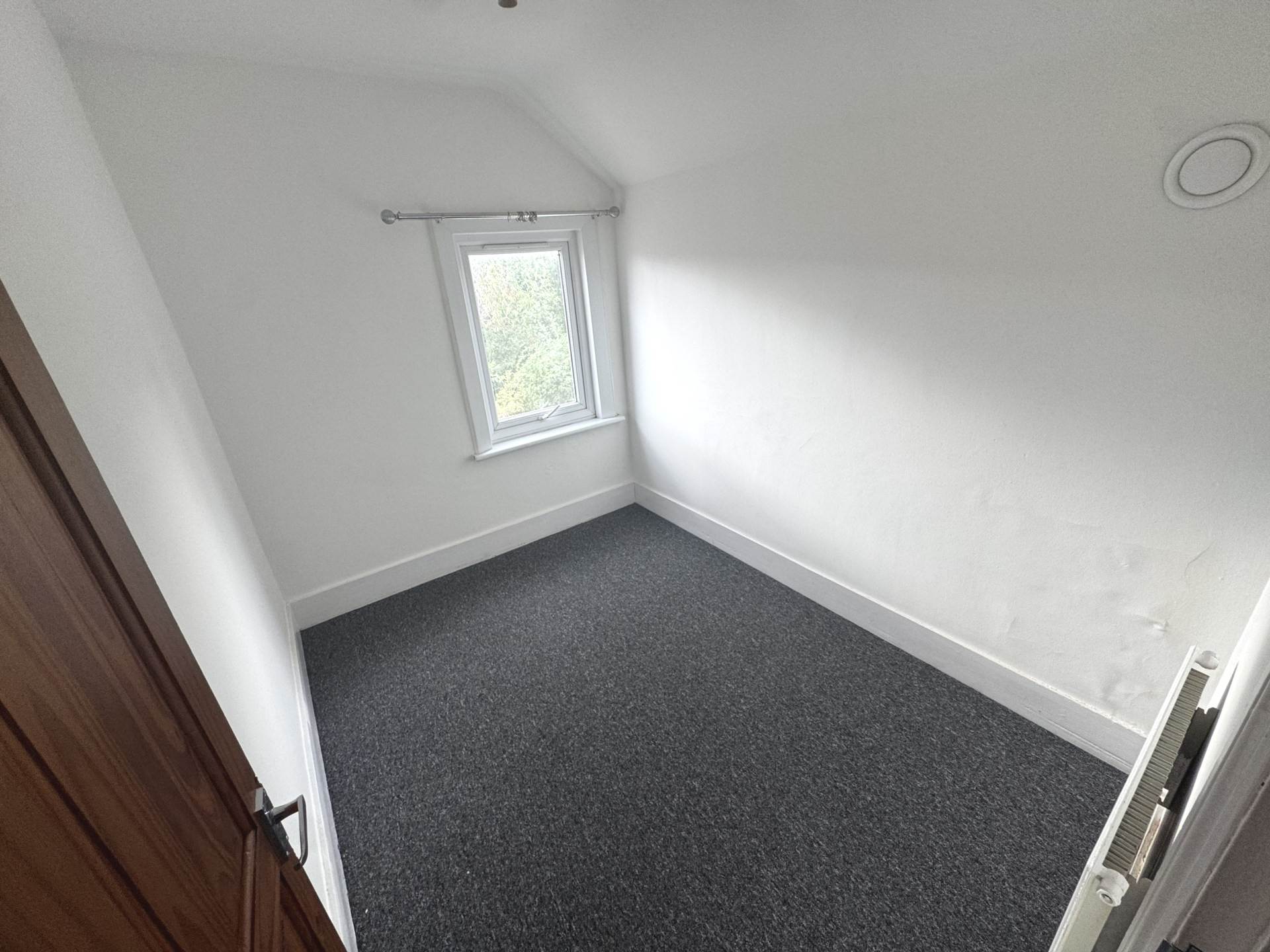 Sherwood Street, Reading, Image 9
