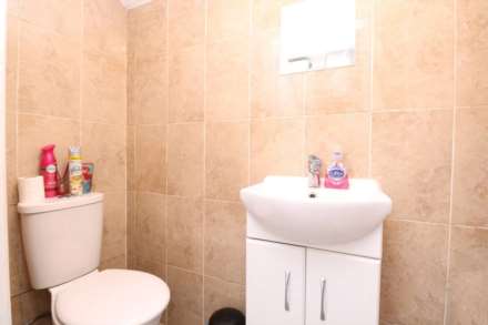 Prince Of Wales Ave, Reading, Image 4