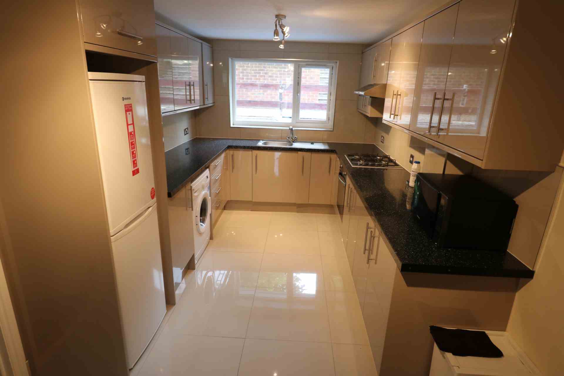 Overdown Road, Reading, Image 3