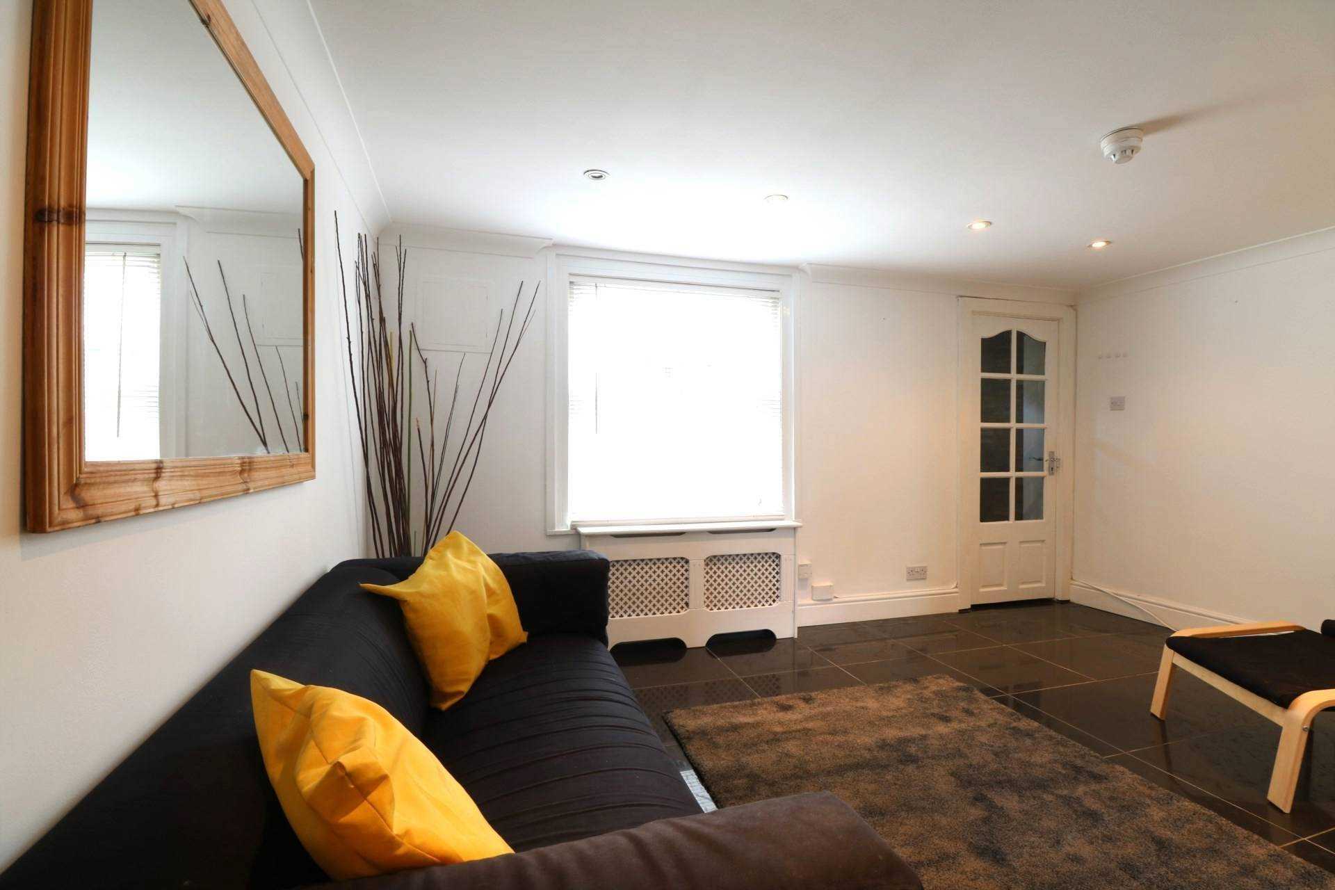 Bedford Road, Reading, Image 1