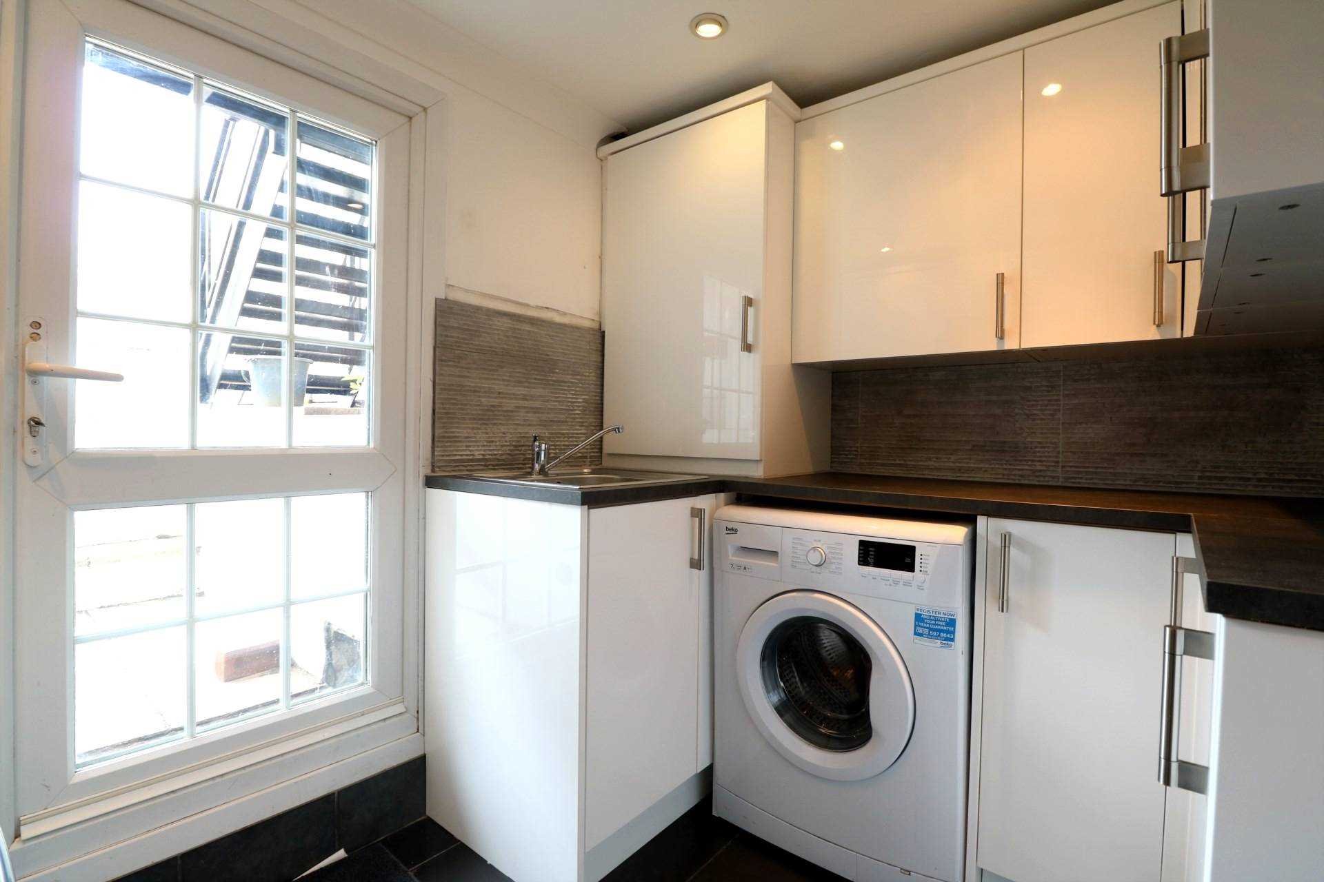 Bedford Road, Reading, Image 4